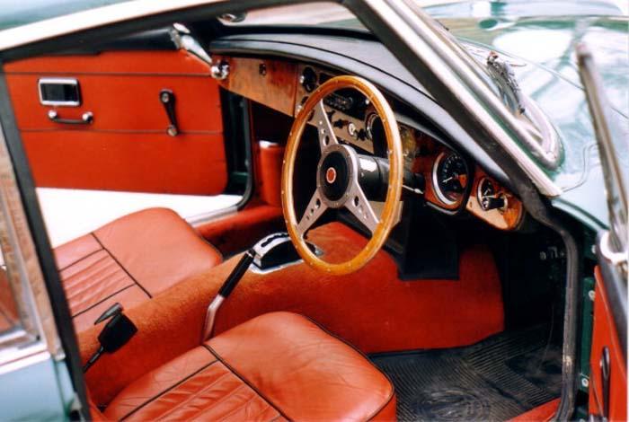 And this is the interior shot - thanks must go to Clive Royle, the previous owner, for all the care and attention to detail that he poured into this car!