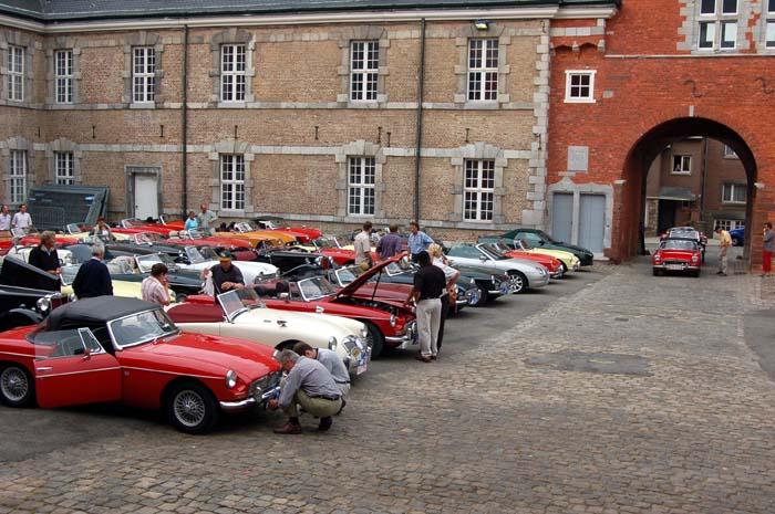 Gathering in the court of the Abbaye of Stavelot