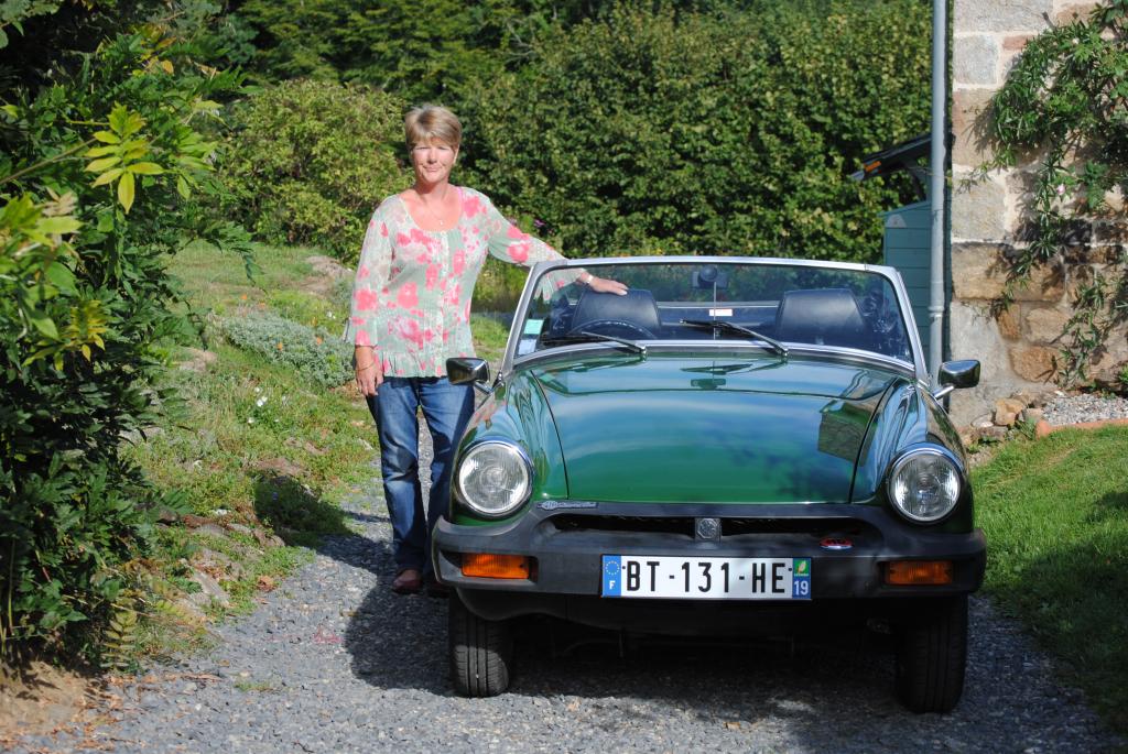 Look what I got for my birthday! My lovely husband Chris found Bidget in France, near where we live.1980, 15000cc, right hand drive, 27000 miles on the clock owned by another ex pat. She is beautiful, it is thirty one years since I last had a midget.
