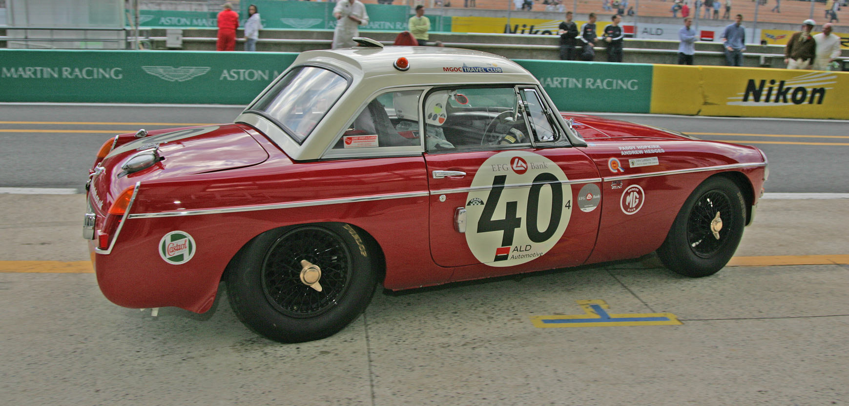 KB8M3182_0